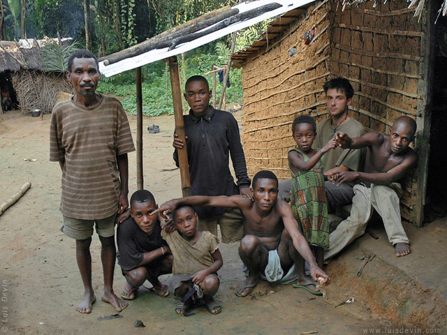 Bakola camp, from Luis Devin's fieldwork in Central Africa (Bakola-Bagyeli Pygmies, Cameroon)