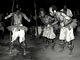 Danza funebre (Pigmei Baka, Camerun)