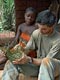 Making of a basket (Baka Pygmies, Cameroon)