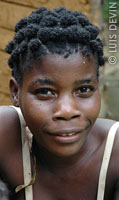 Bakola-Bagyeli pygmy woman